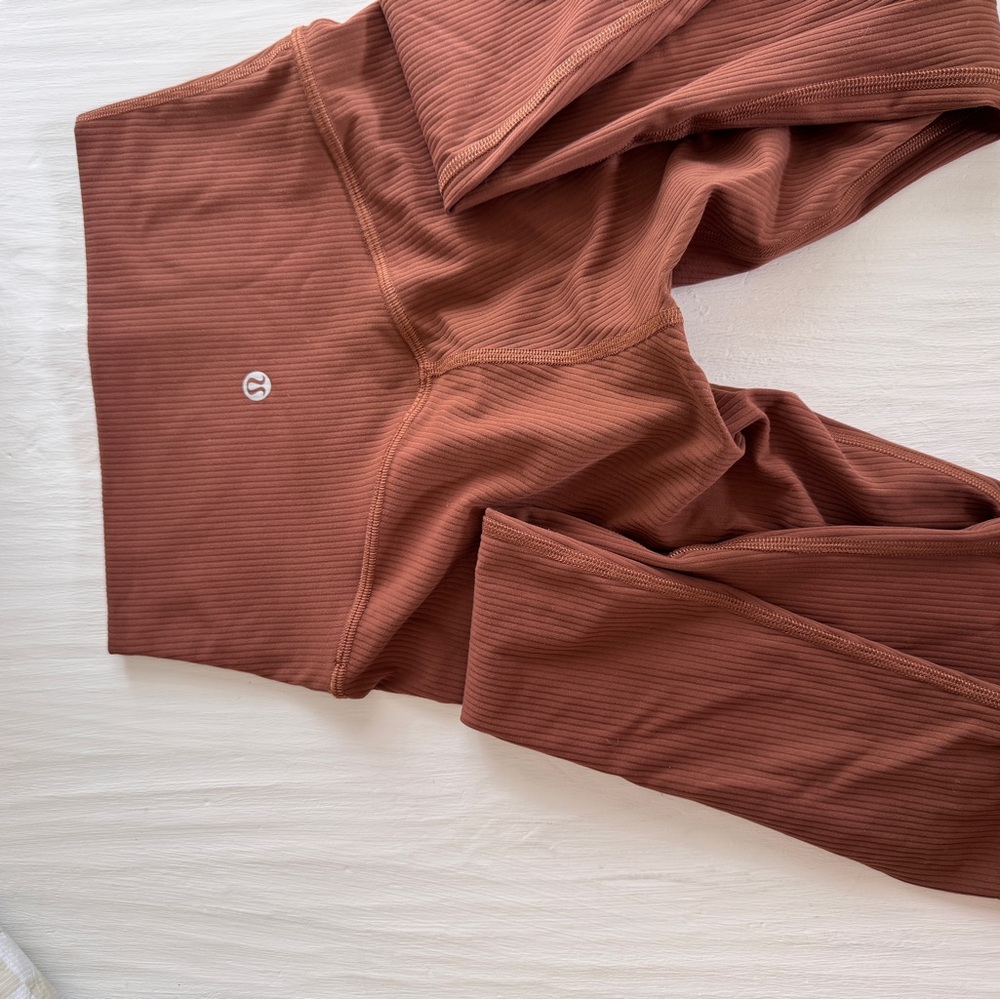 Lululemon leggings